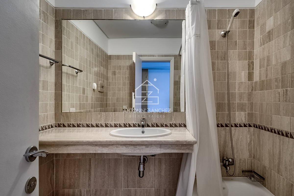 Apartamento ID.3195 - Hermoso penthouse con una ubicación privilegiada de la brava 