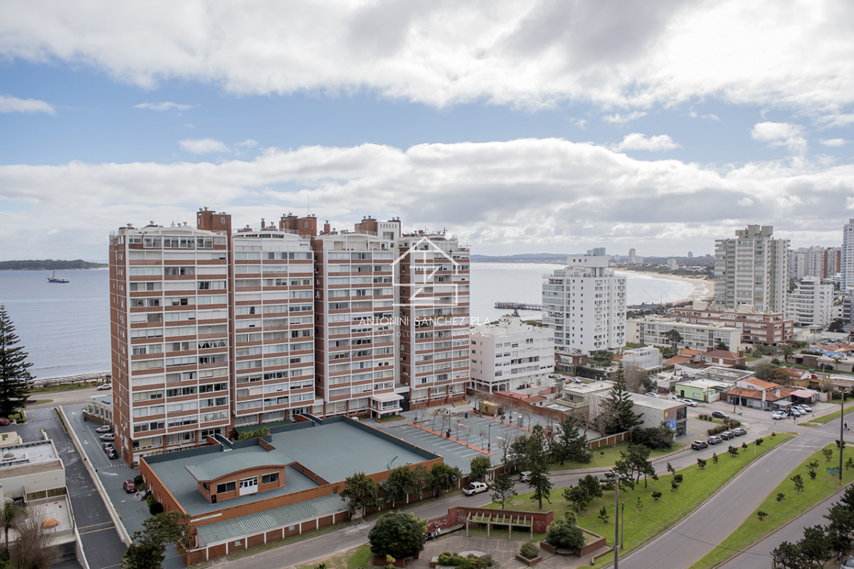 Apartamento ID.4210 - Increíble apartamento excelente vista al mar. Torre Imperiale.