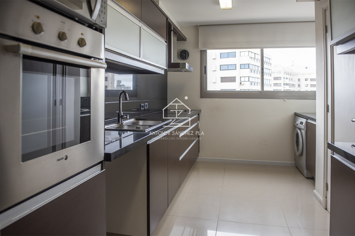 Apartamento ID.4210 - Increíble apartamento excelente vista al mar. Torre Imperiale.
