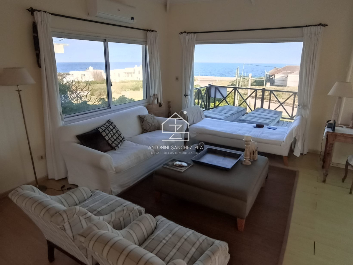 Casa ID.4710 - Oportunidad imperdible, gran casa en venta