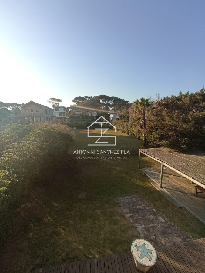 Casa ID.4710 - Oportunidad imperdible, gran casa en venta