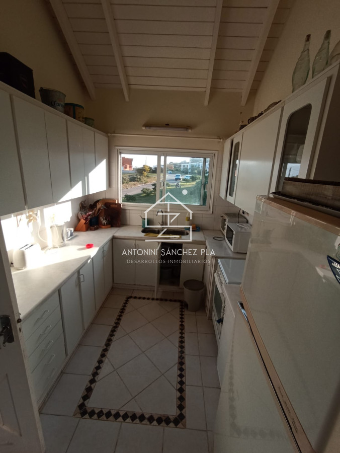 Casa ID.4710 - Oportunidad imperdible, gran casa en venta
