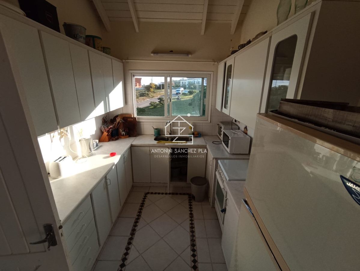 Casa ID.4710 - Oportunidad imperdible, gran casa en venta