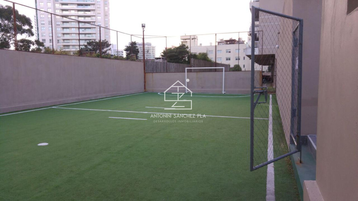Apartamento ID.4730 - Departamento de 1 dormitorio en venta en Aidy Grill , Punta del este 
