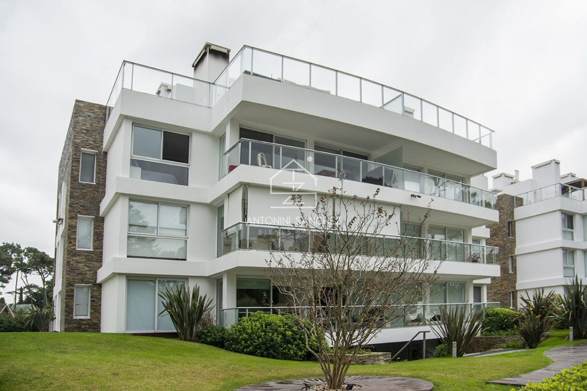 Apartamento ID.772 - Departamento de 2 dormitorios en venta en complejo nuevo con amenities. 