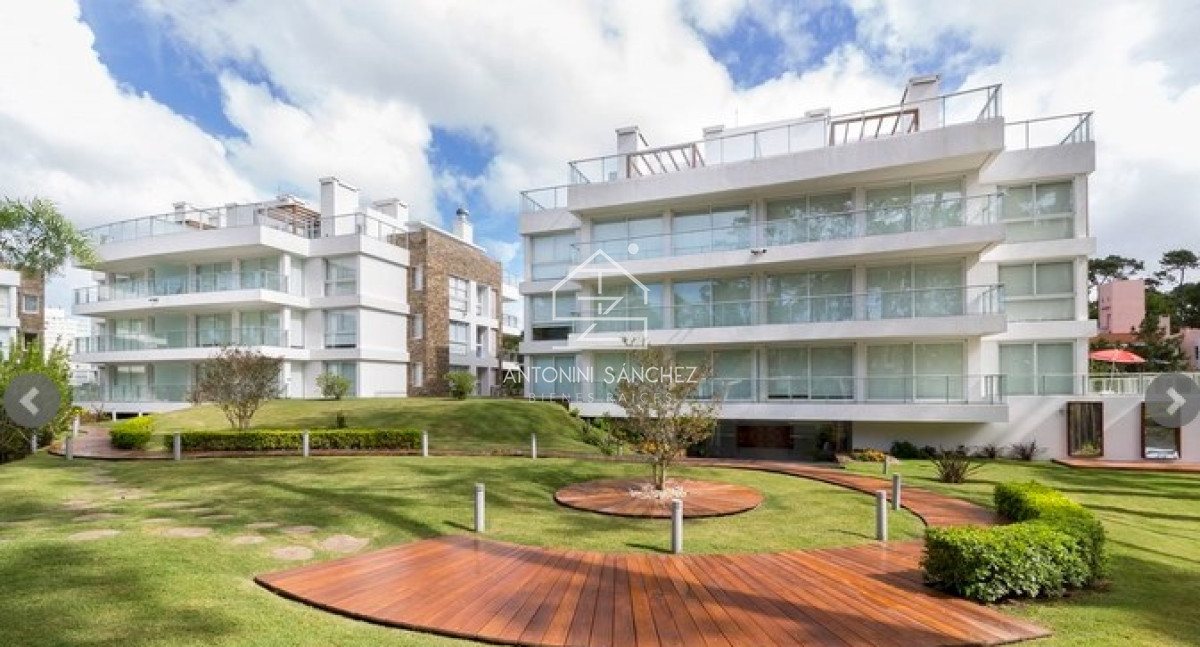 Apartamento ID.772 - Departamento de 2 dormitorios en venta en complejo nuevo con amenities. 