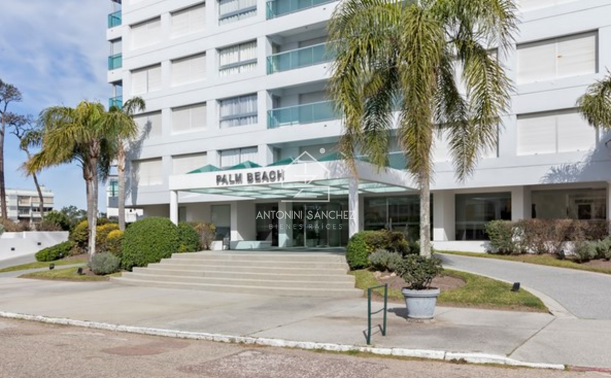 Apartamento ID.586 - Con amplio espacio, te ofrecemos este acogedor departamento en edificio Palm Beach