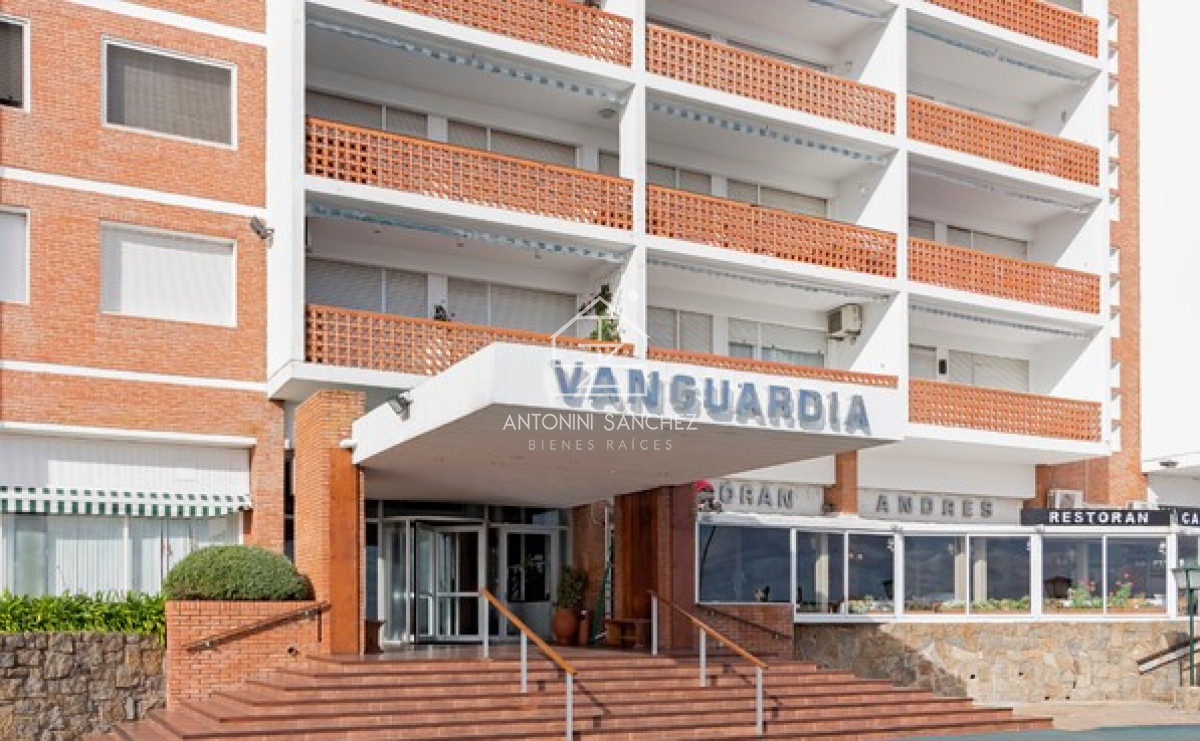 Apartamento ID.1949 - Espectacular departamento de 1 dormitorio recilado en venta frente al mar