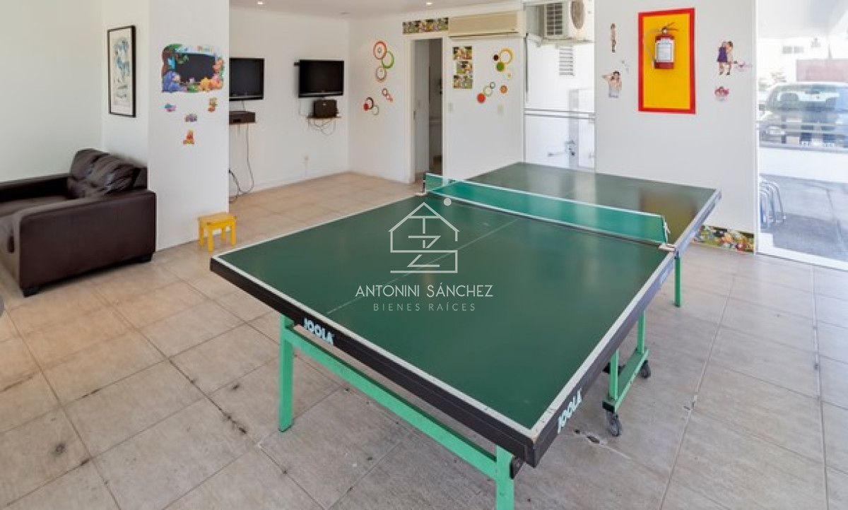 Apartamento ID.586 - Con amplio espacio, te ofrecemos este acogedor departamento en edificio Palm Beach