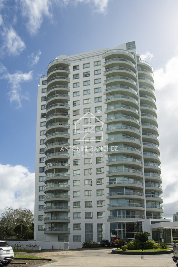 Apartamento ID.1241 - Apartamento de 2 dormitorios en Roosevelt - Punta del Este