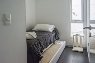 Apartamento ID.457/Vende-apartamento.-Edificio-Bonaire.-3-dormitorios-con-servicios.-Brava,-Peninsula,-Punta-del-Este - Vende apartamento. Edificio Bonaire. 3 dormitorios con servicios. Brava, Peninsula, Punta del Este