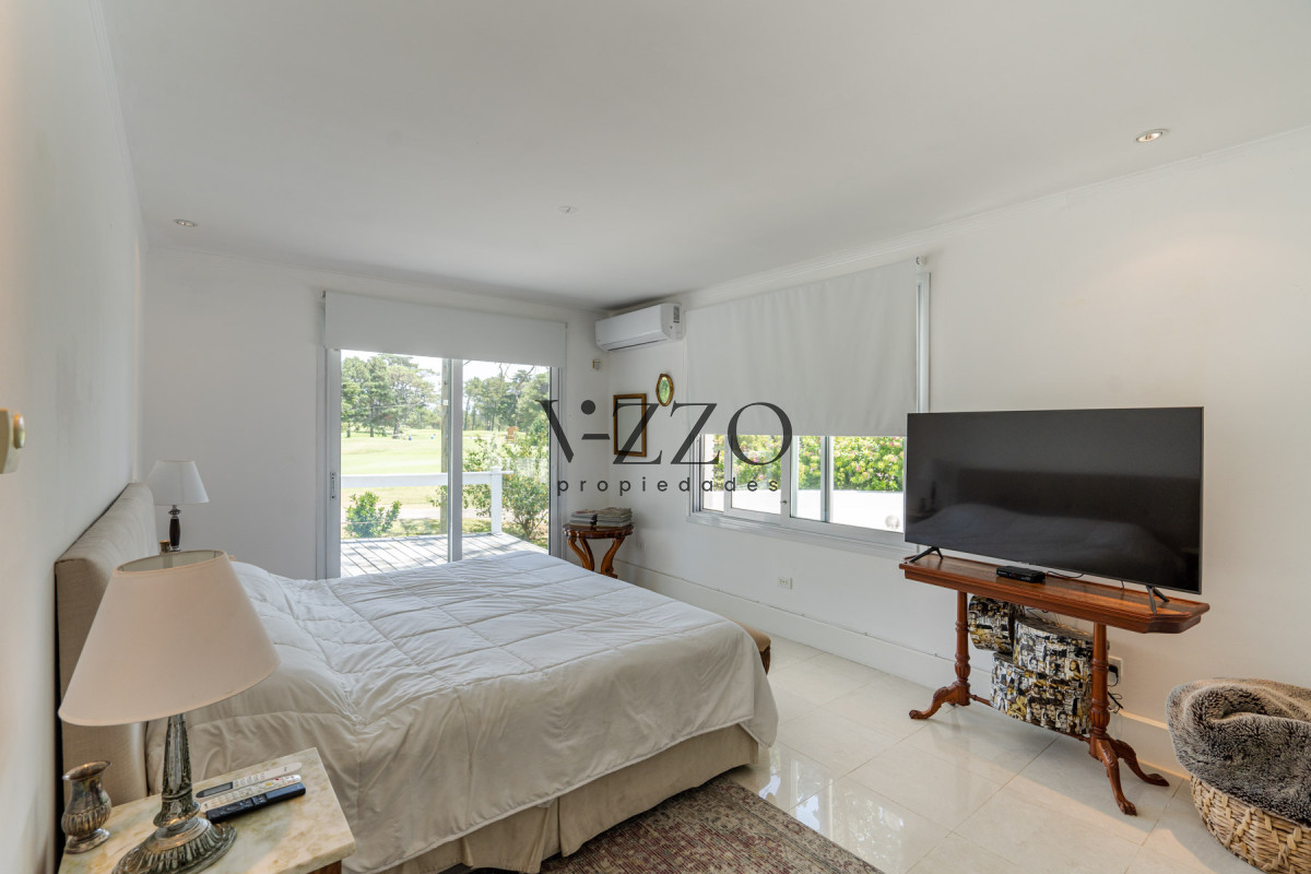 Casa ID.444/Casa-sobre-el-Green-del-hoyo-7-del-Cantegril-Country-Club - Casa sobre el Green del hoyo 7 del Cantegril Country Club