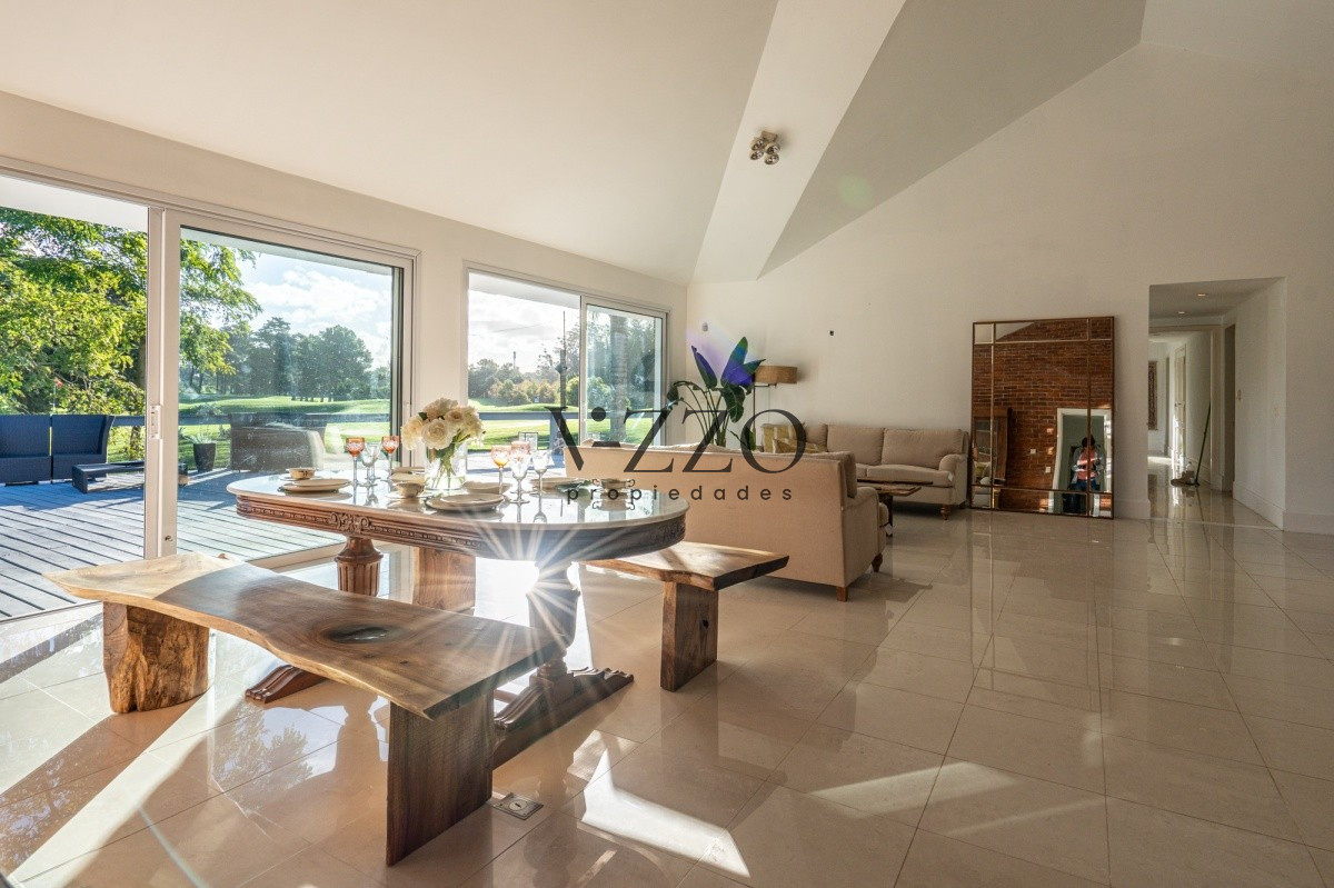 Casa ID.444/Casa-sobre-el-Green-del-hoyo-7-del-Cantegril-Country-Club - Casa sobre el Green del hoyo 7 del Cantegril Country Club