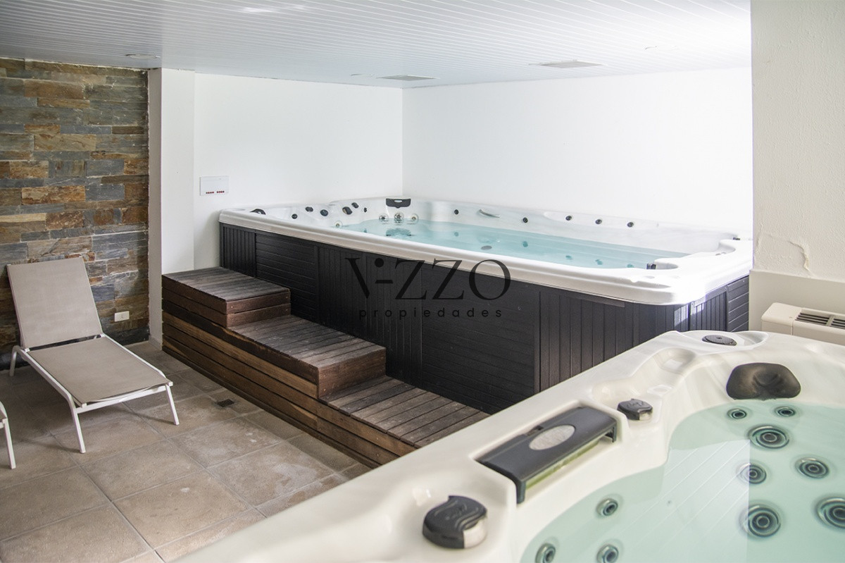 Apartamento ID.457/Vende-apartamento.-Edificio-Bonaire.-3-dormitorios-con-servicios.-Brava,-Peninsula,-Punta-del-Este - Vende apartamento. Edificio Bonaire. 3 dormitorios con servicios. Brava, Peninsula, Punta del Este