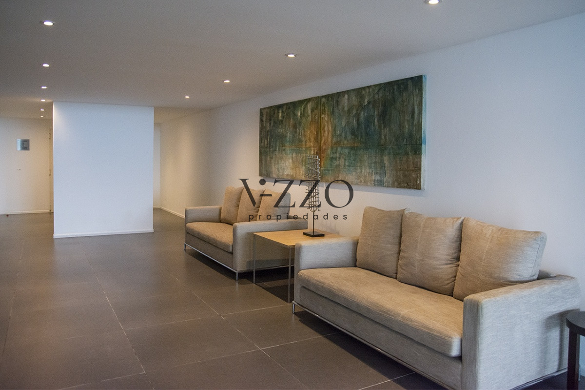Apartamento ID.457/Vende-apartamento.-Edificio-Bonaire.-3-dormitorios-con-servicios.-Brava,-Peninsula,-Punta-del-Este - Vende apartamento. Edificio Bonaire. 3 dormitorios con servicios. Brava, Peninsula, Punta del Este