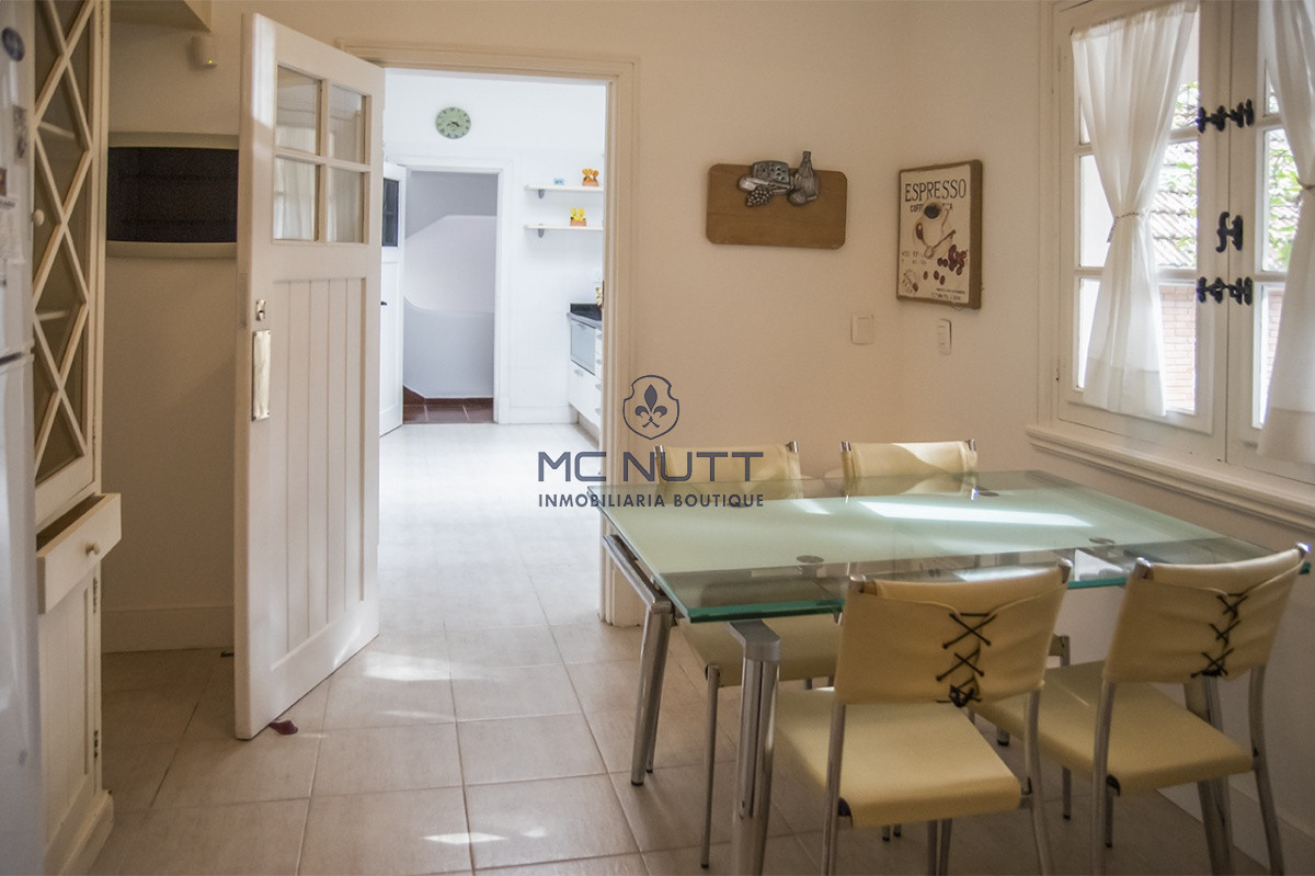 Casa ID.582/ - Hermosísima casa en Golf, Punta del Este