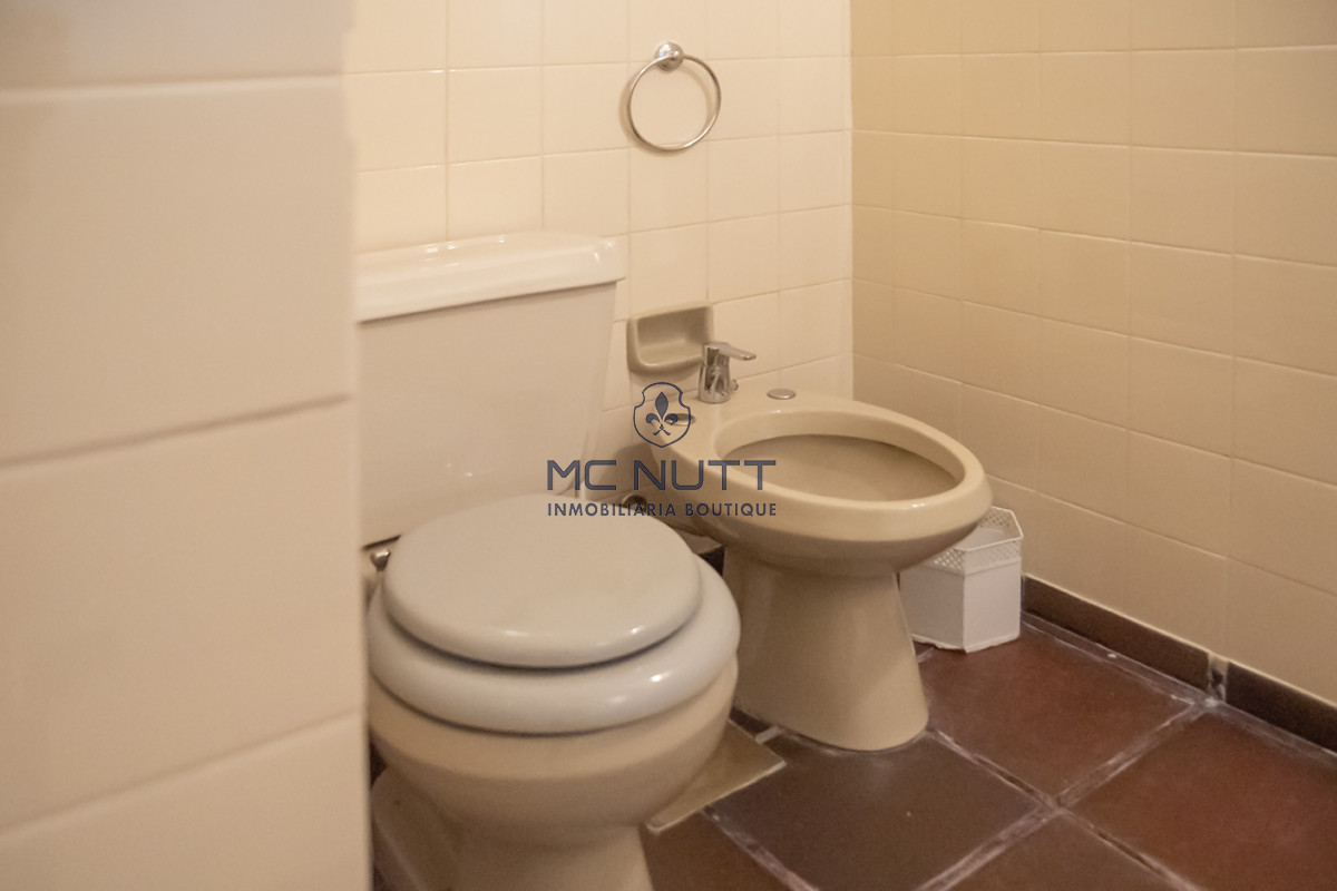 Casa ID.582/ - Hermosísima casa en Golf, Punta del Este