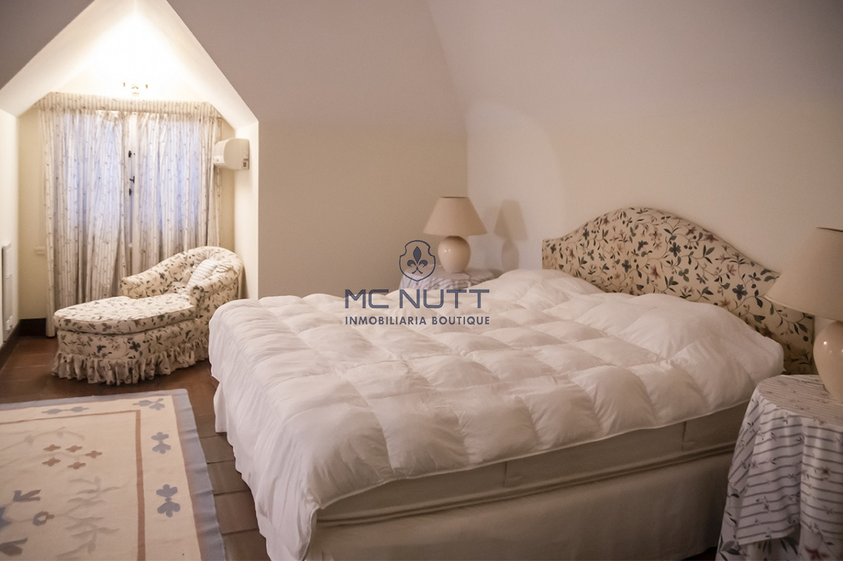 Casa ID.582/ - Hermosísima casa en Golf, Punta del Este