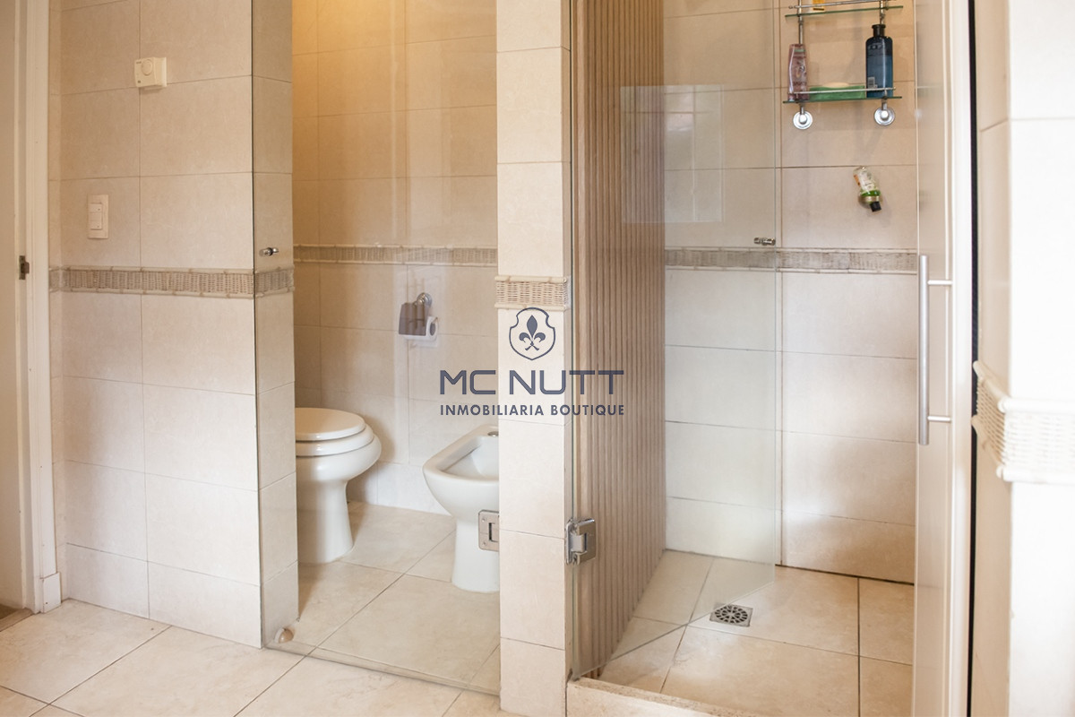 Casa ID.683/ - Casa en Venta de 4 dormitorios en San Rafael , Punta del este 