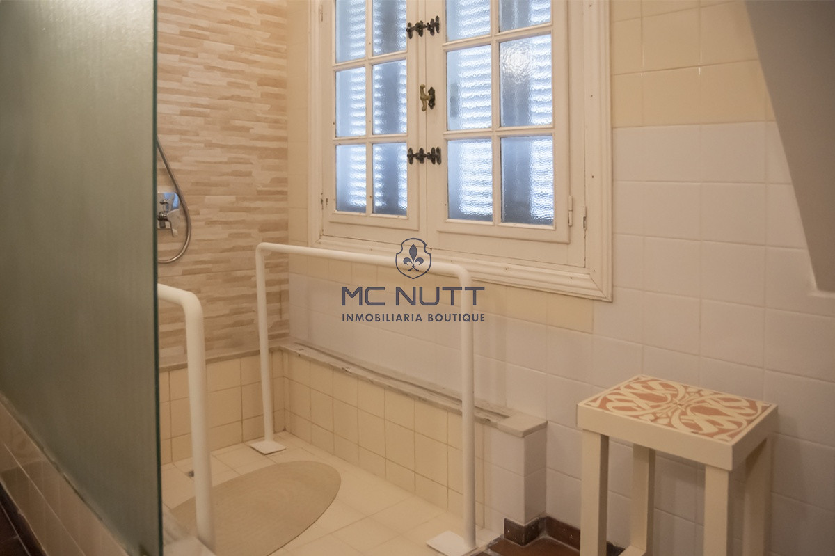 Casa ID.582/ - Hermosísima casa en Golf, Punta del Este