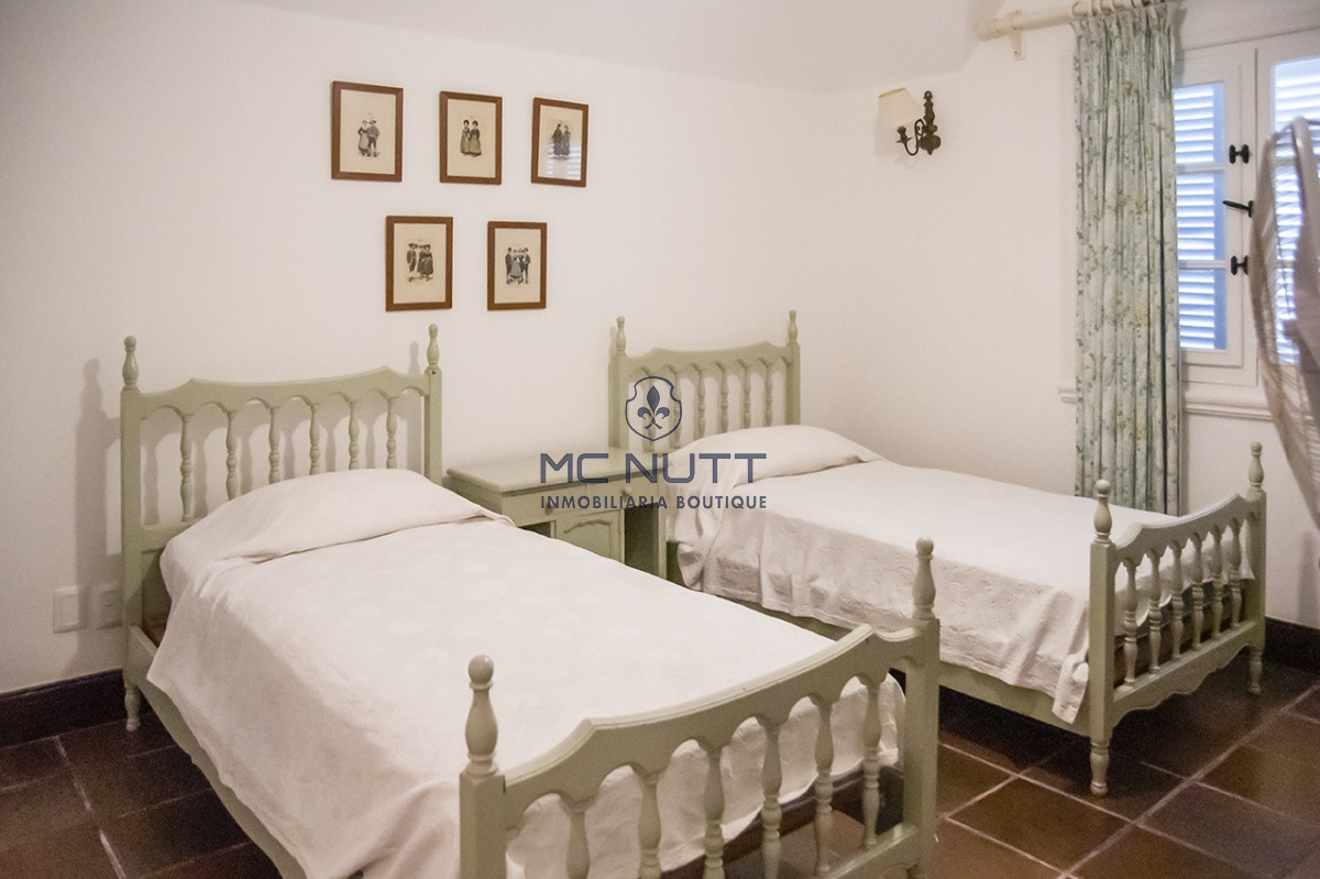 Casa ID.582/ - Hermosísima casa en Golf, Punta del Este