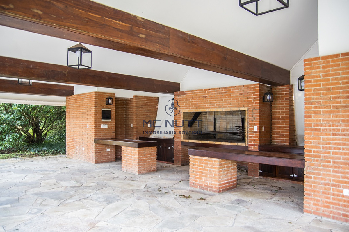 Casa ID.582/ - Hermosísima casa en Golf, Punta del Este