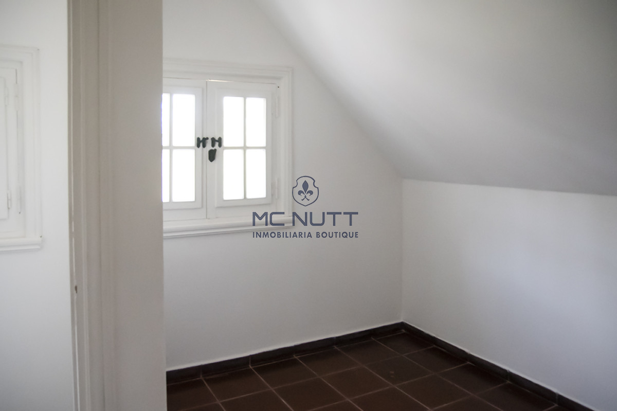 Casa ID.582/ - Hermosísima casa en Golf, Punta del Este