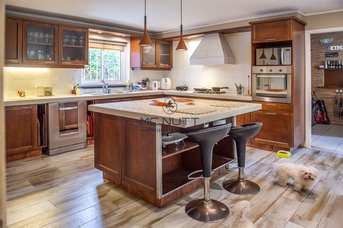 Casa ID.683/ - Casa en Venta de 4 dormitorios en San Rafael , Punta del este 