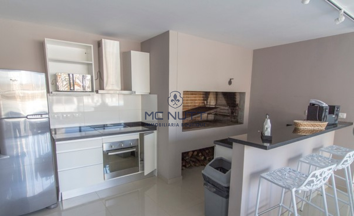 Apartamento Ref.922/ - En venta apartamento en Brava, Punda del Este de 2 dormitorios.
