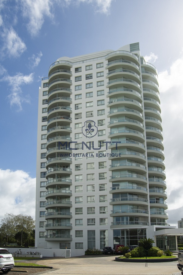 Apartamento Ref.921/ - Apartamento en Roosevelt 2 dormitorios, 2 baños 