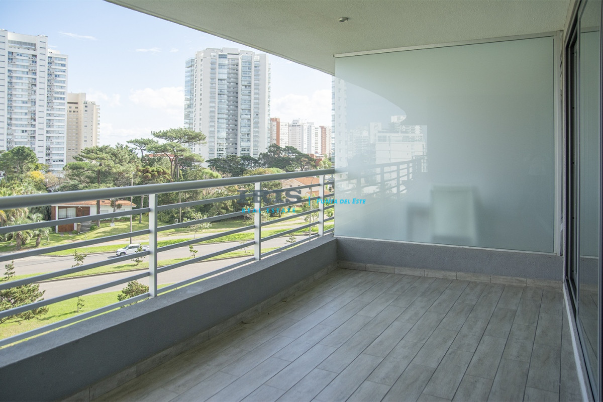Mansa - GoPunta - Portal Inmobiliario de Punta del Este - Maldonado