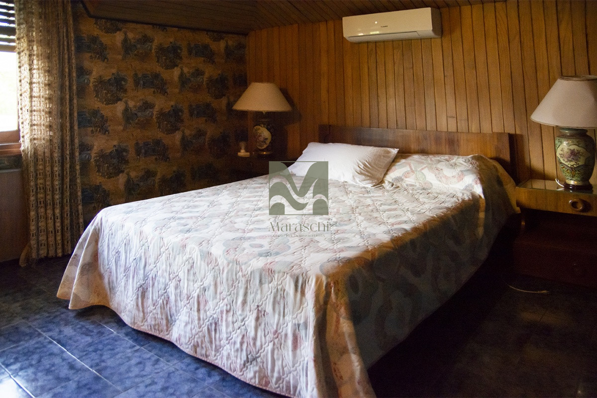 Casa ID.688 - Hermosa casa en venta a pocos metros del mar.