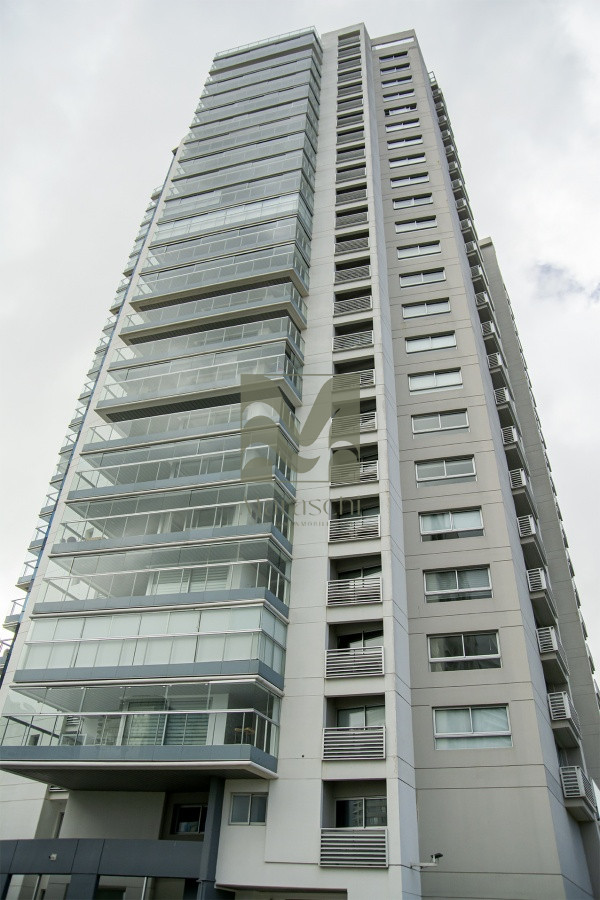 Apartamento ID.835 - MIAMI BOULEVARD, PUNTA DEL ESTE, PLAYA MANSA, DOS DORMITORIOS , PRIMERAS PARADAS 
