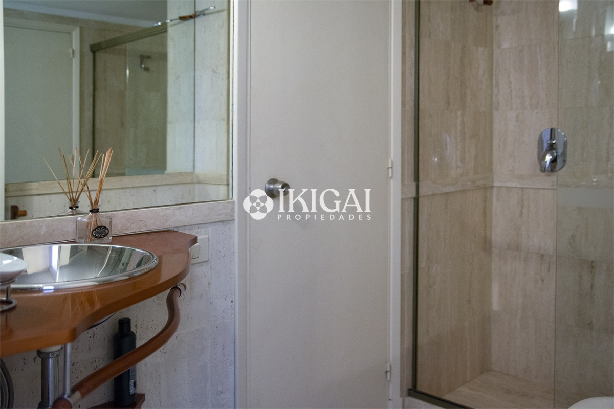 Apartamento ID.469 -  Edificio Tunquelen II, 3 dormitorios mas servicio, playa mansa 