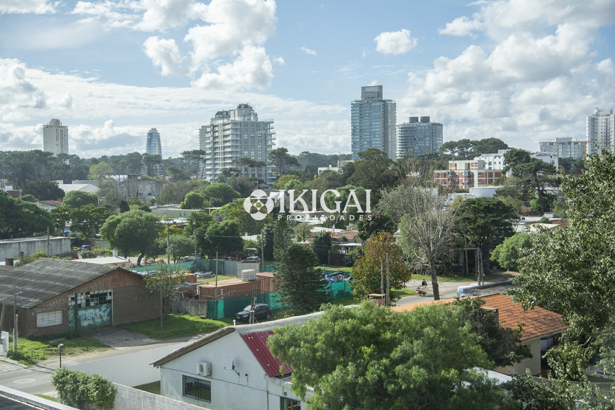 Apartamento ID.341 - Alexander Boulevard.Departamento de 2 dormitorios, en venta y alquiler.