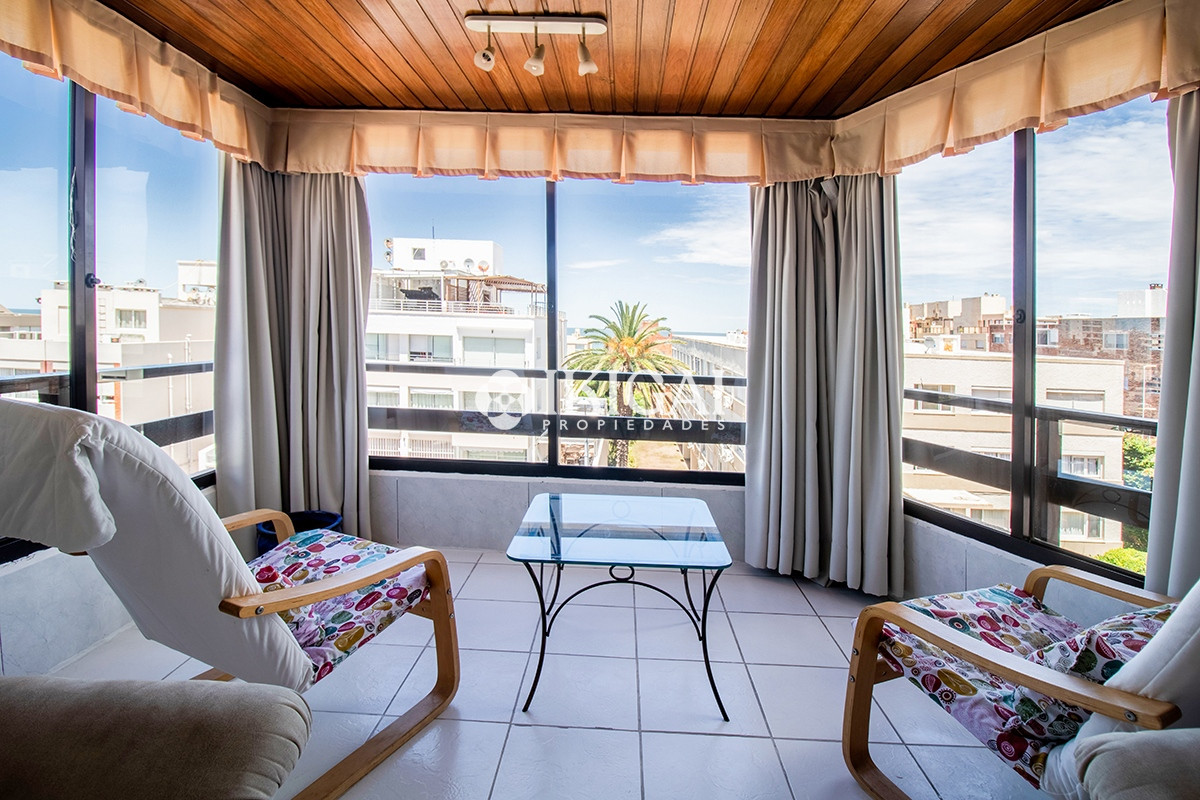 Apartamento ID.634 - Apartamento en Venta de 3 dormitorios en Edificio Palm Beach , Punta del este , Gorlero , Maldonado 