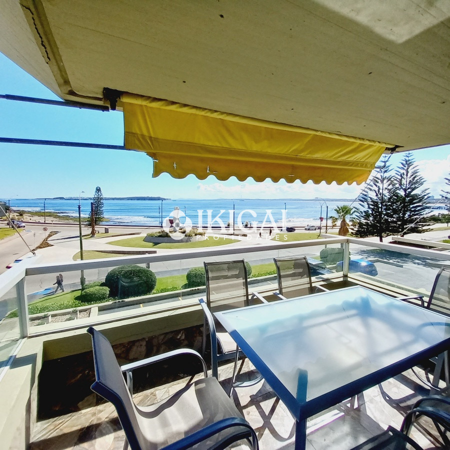Apartamento ID.468 - Espectacular planta frente al mar, Amplios ambientes.