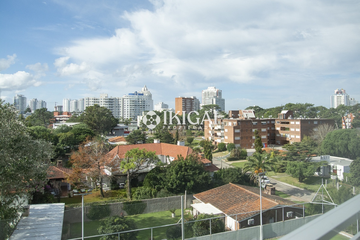 Apartamento ID.341 - Alexander Boulevard.Departamento de 2 dormitorios, en venta y alquiler.