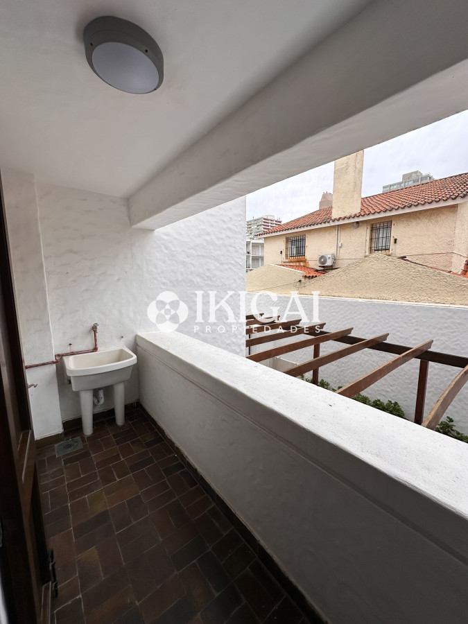 Apartamento ID.847 - En venta apartamento de 2 dormitorios en Peninsula, Punta del Este