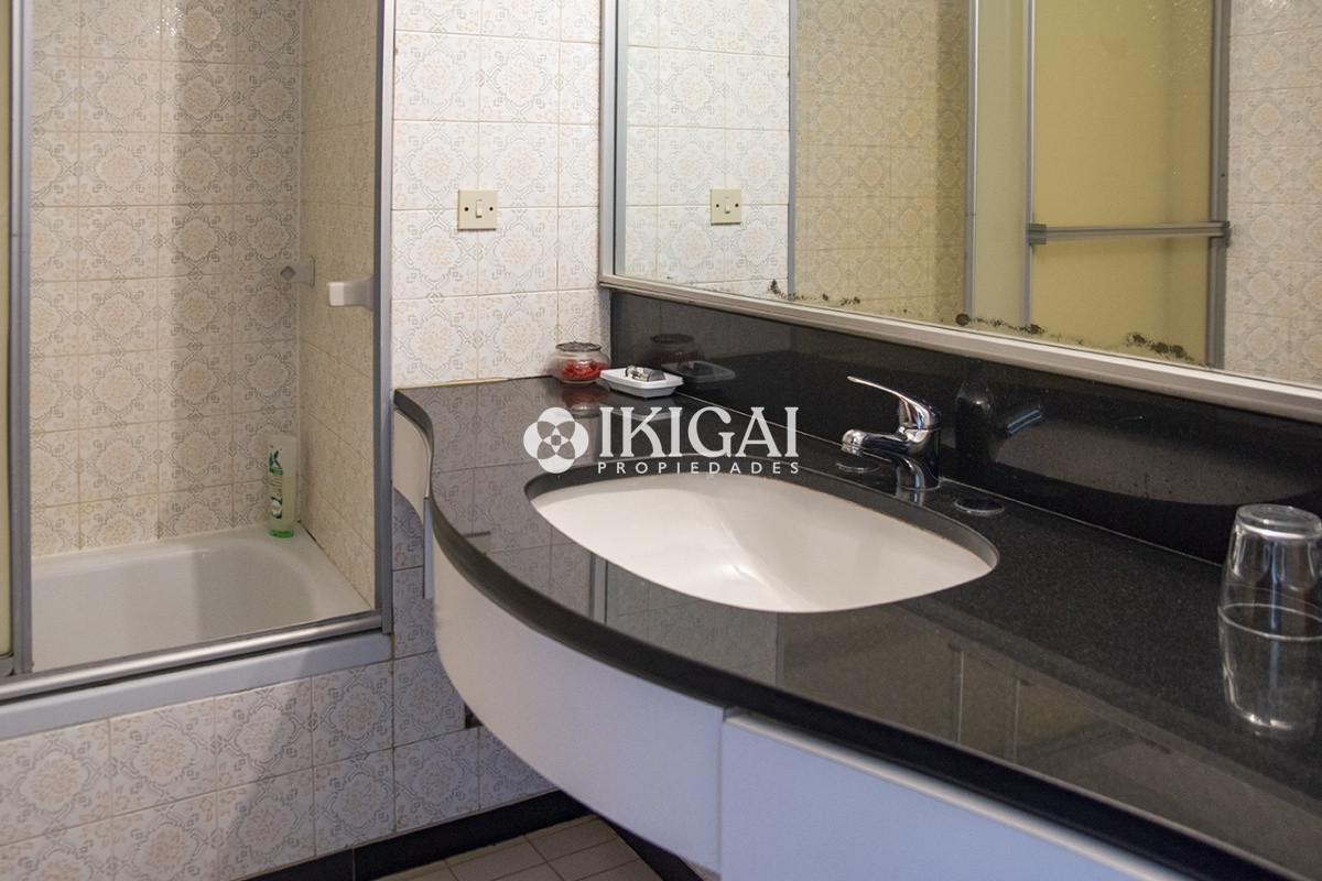 Apartamento ID.264 - Hermoso Departamento en venta de 3 dormitorios. Torre Tiburon. Playa Brava.