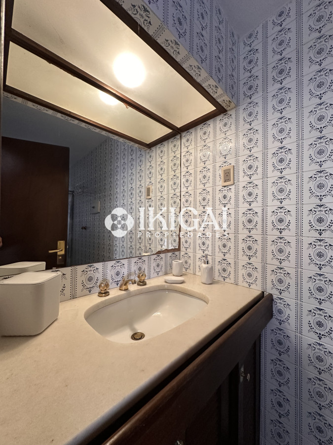 Apartamento ID.847 - En venta apartamento de 2 dormitorios en Peninsula, Punta del Este