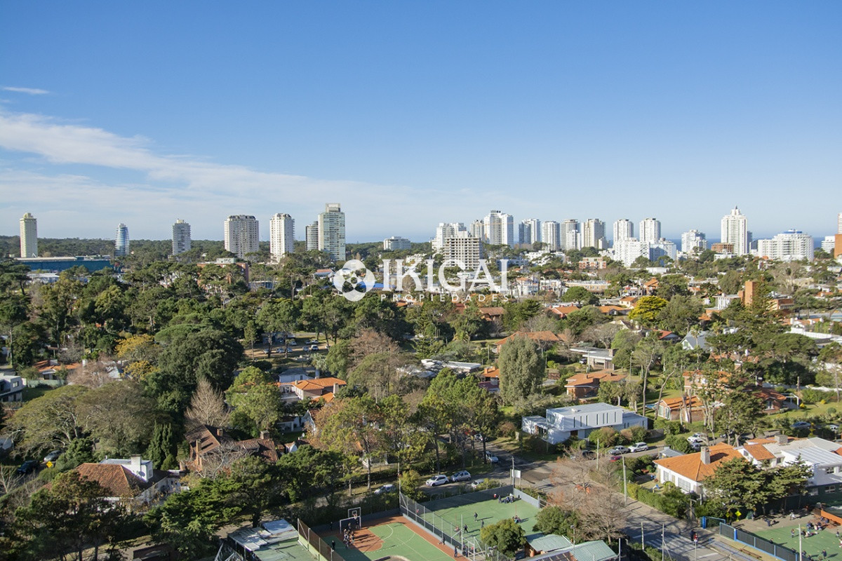 Apartamento ID.487 - Departamento de 2 dormitorios en Torre emblematica frente al mar.