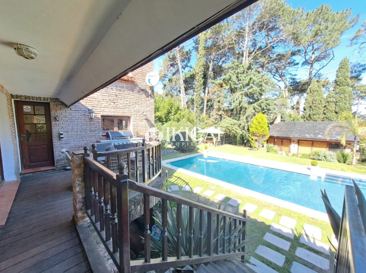 Casa ID.656 - Amplia Casa con piscina  en San Rafael , Punta del Este