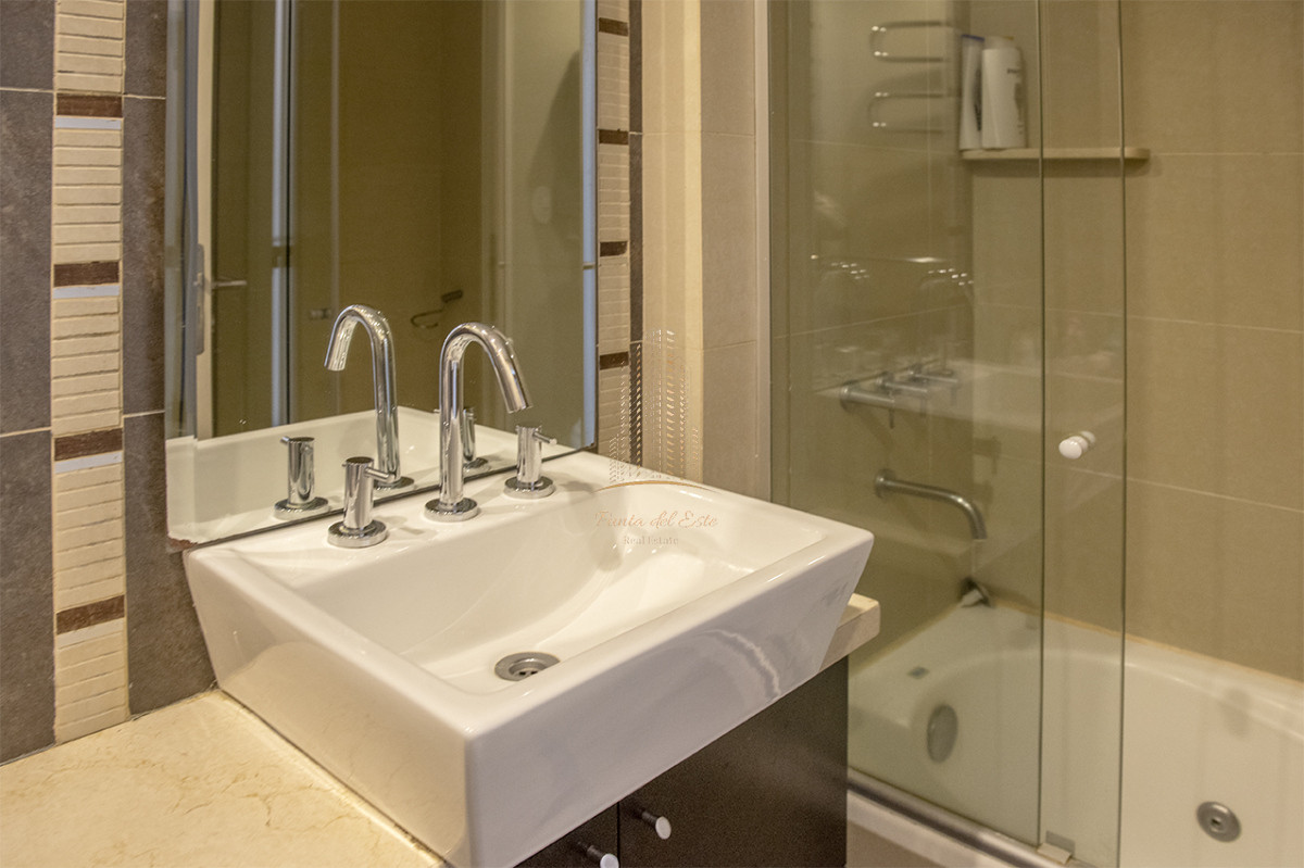 Apartamento ID.747 - Departamento en venta en Punta del Este