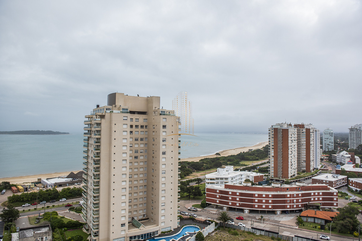 Apartamento ID.747 - Departamento en venta en Punta del Este