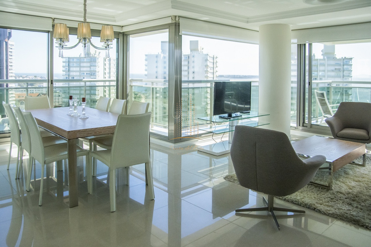 Apartamento ID.968 - Departamento en venta y alquiler temporal en Punta del Este,Torre Imperiale.