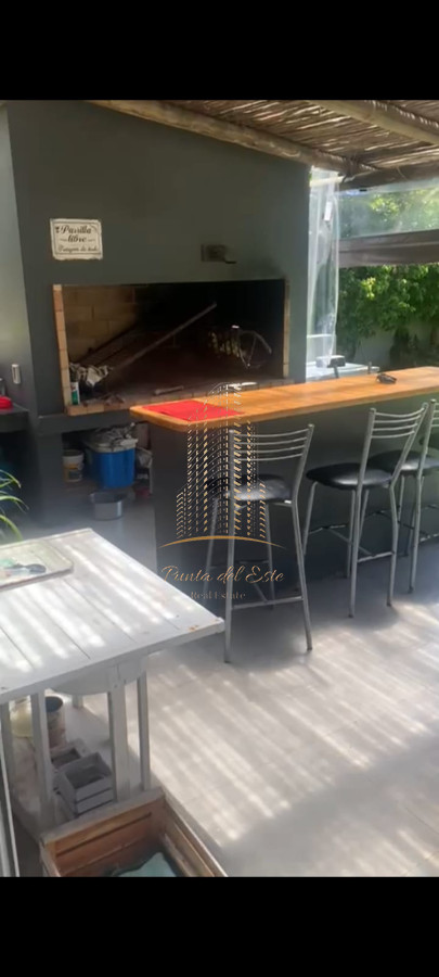 Casa ID.1030 - Vende Casa de 2 dormitorios en Rincón del Indio, Punta del Este 