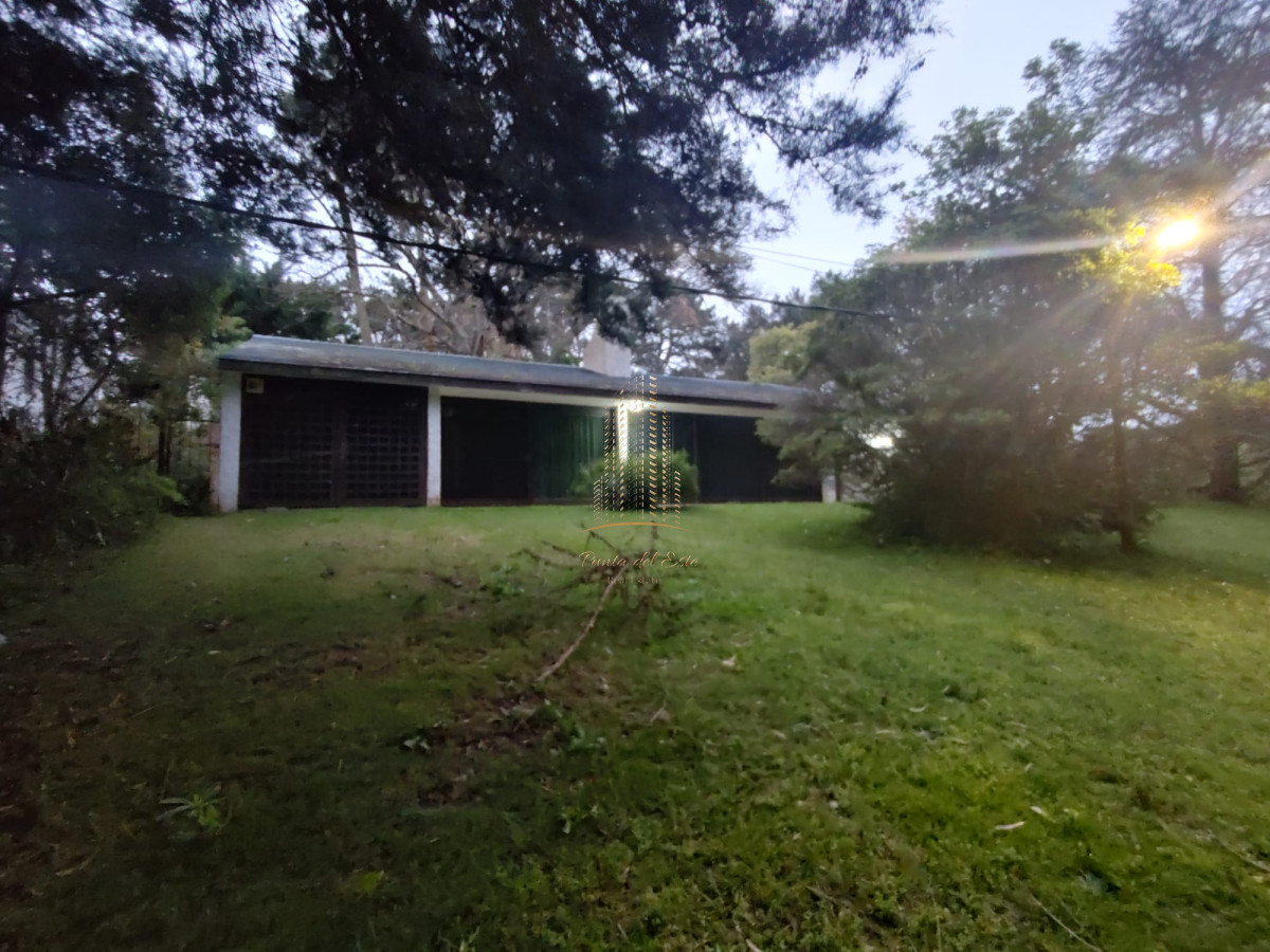 Casa ID.1028 - Chalet en venta en espectacular zona