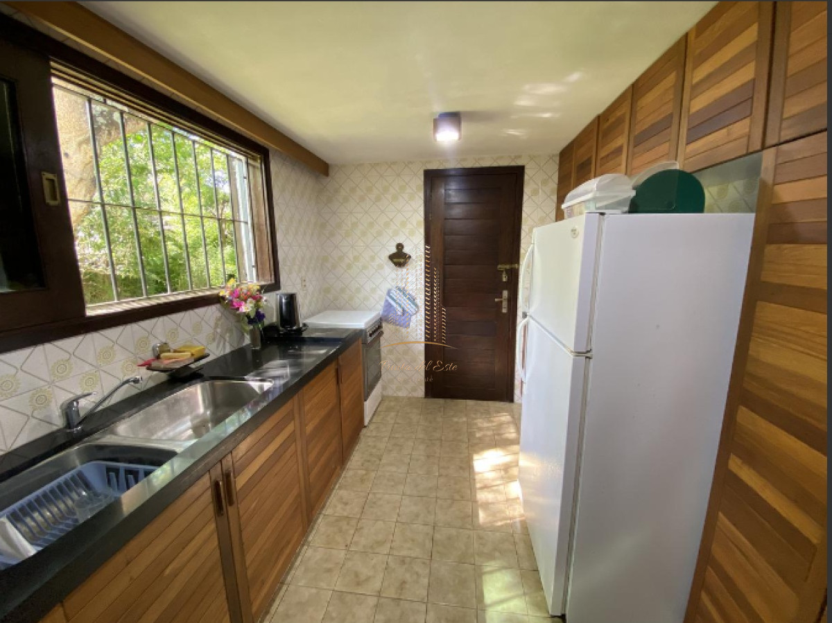 Casa ID.1028 - Chalet en venta en espectacular zona