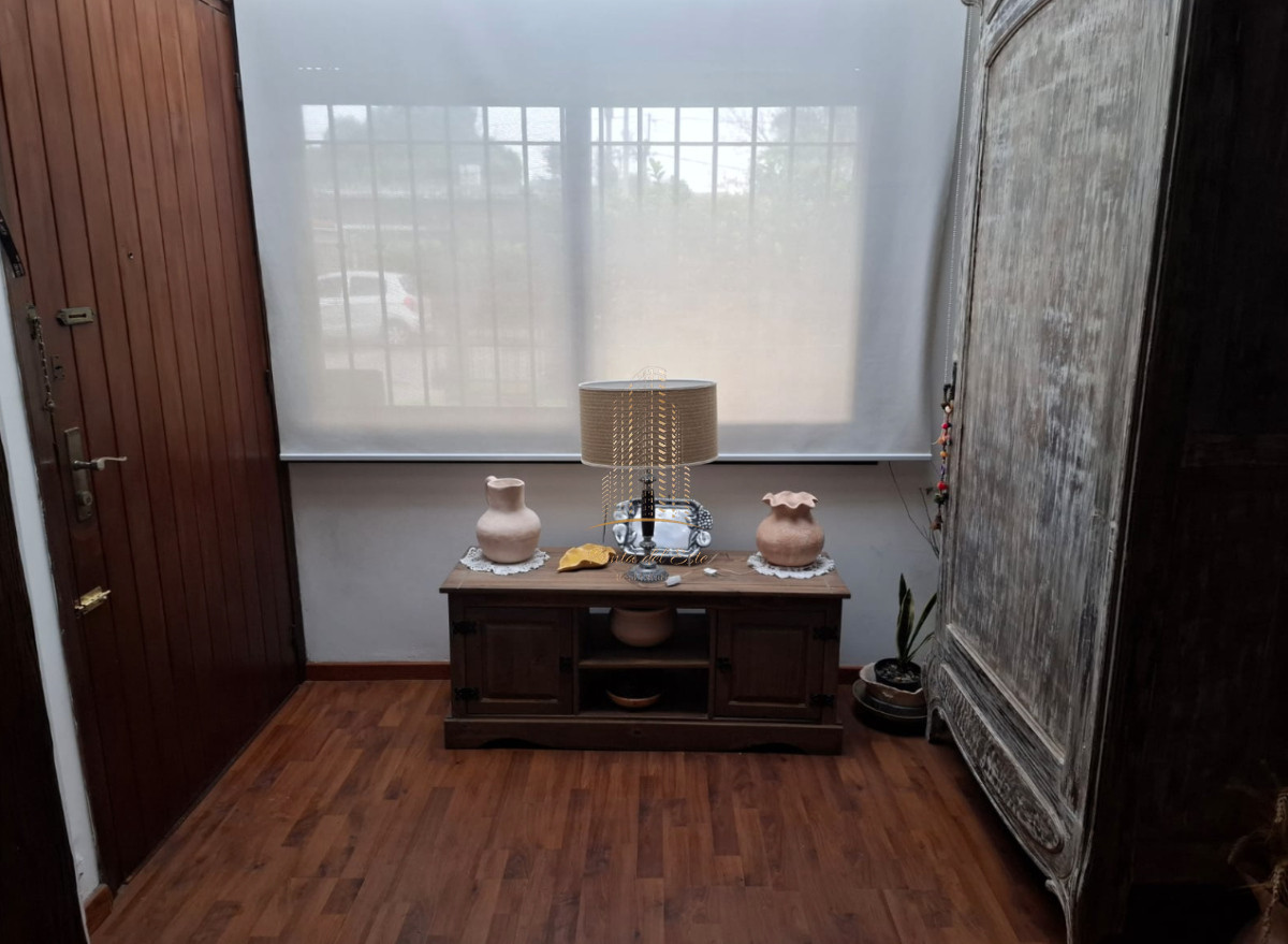 Casa ID.1029 - Casa de 3 dormitorios en Barrio Cantegril